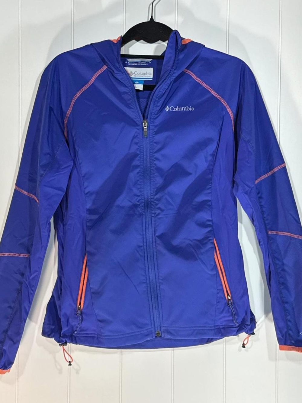 Columbia Women's Blue Jacket with Coral Accents